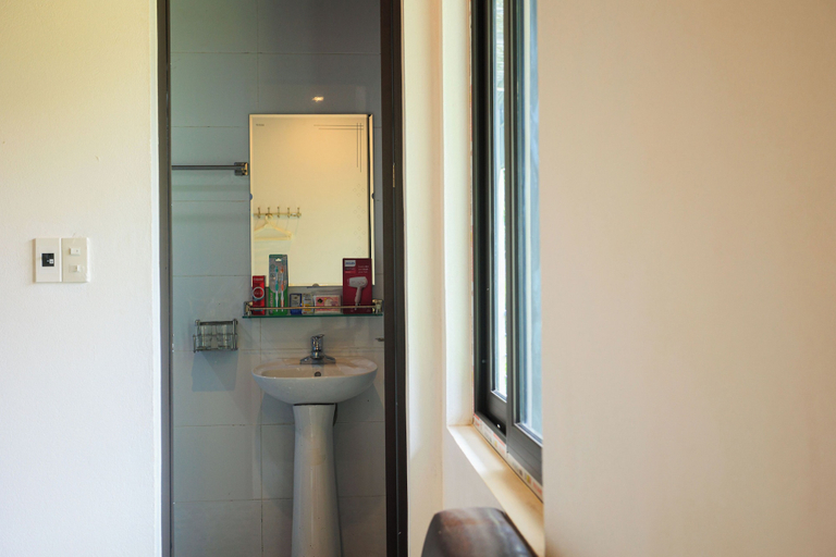 Bathroom 4, Heartfelt Hideaway, Hoa Lư