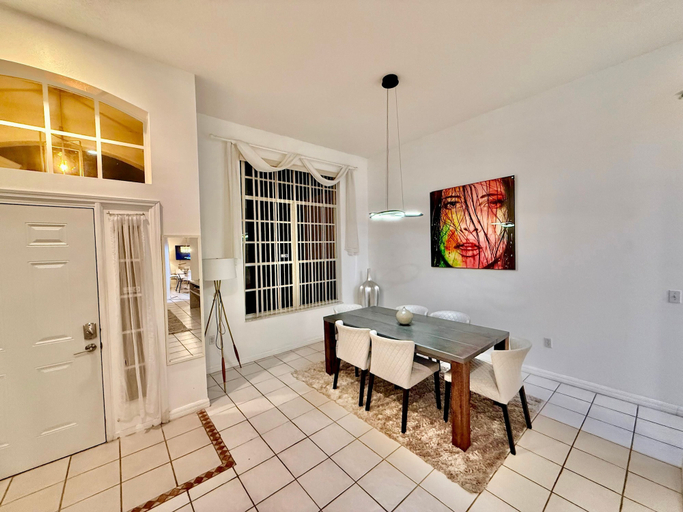 Room 4, Westridge Super Exclusive 4BR Home Near Disney, Polk