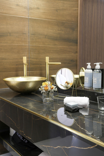 Bathroom, Hotel Vincci Alfama, Lisbon