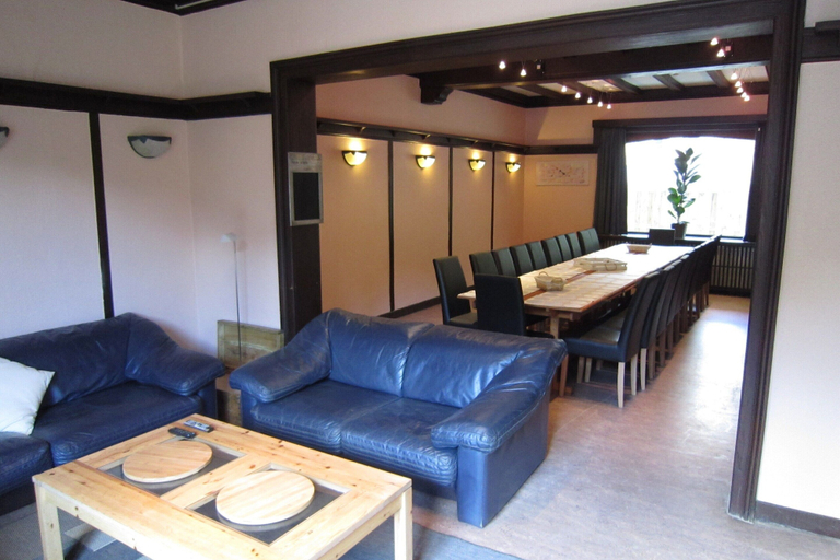 Others 5, Large Group House with Welness Equipment & Swimming Pool near Malmédy, Liège