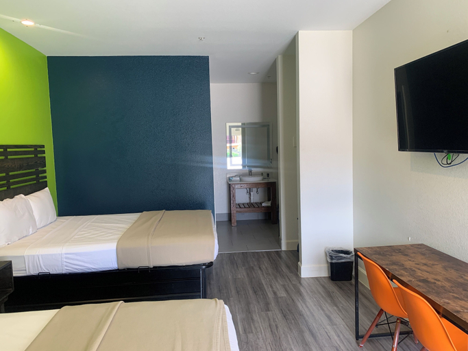 Others 4, Signature Inn North Houston District, Houston