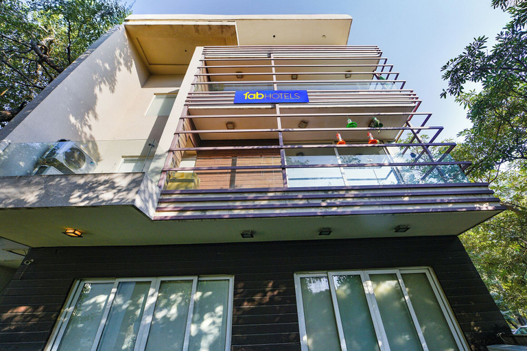 Exterior & Views 2, Fabhotel Micasa, Gurgaon