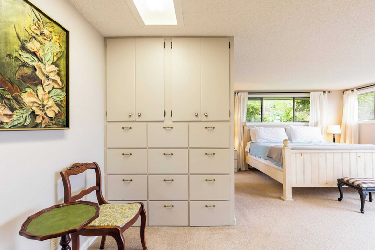 Bedroom 3, Private Beach Access + Water Views! Sleeps 18, Historic 6bdr Farmhouse w/ Deck, Island