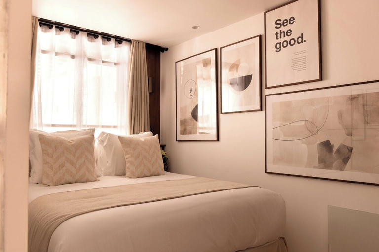 Bedroom 4, Chic A/C Central apt - 2bdr/6p - Faubourg s/ Denis, Paris