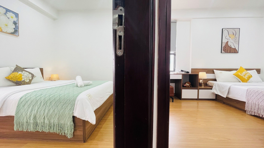 Bedroom 13