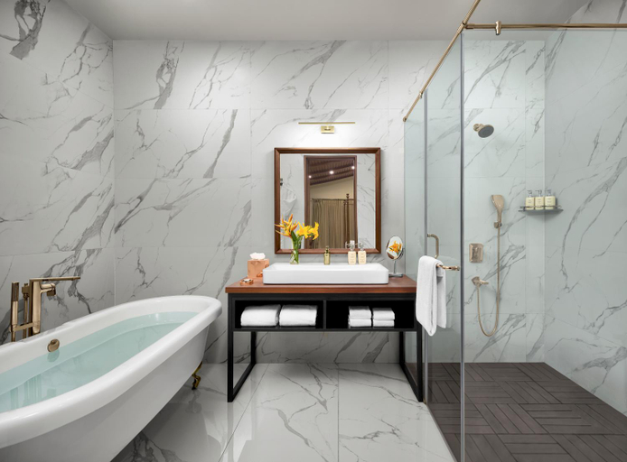 Bathroom 4, Gateway Coorg, Kodagu