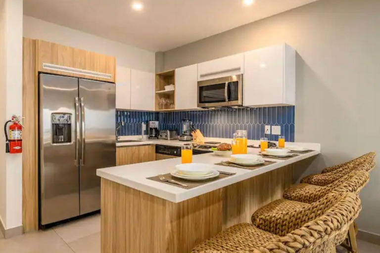 Kitchen 3, Apartment condo with ocean and harbor views Oranjestad, Aruba