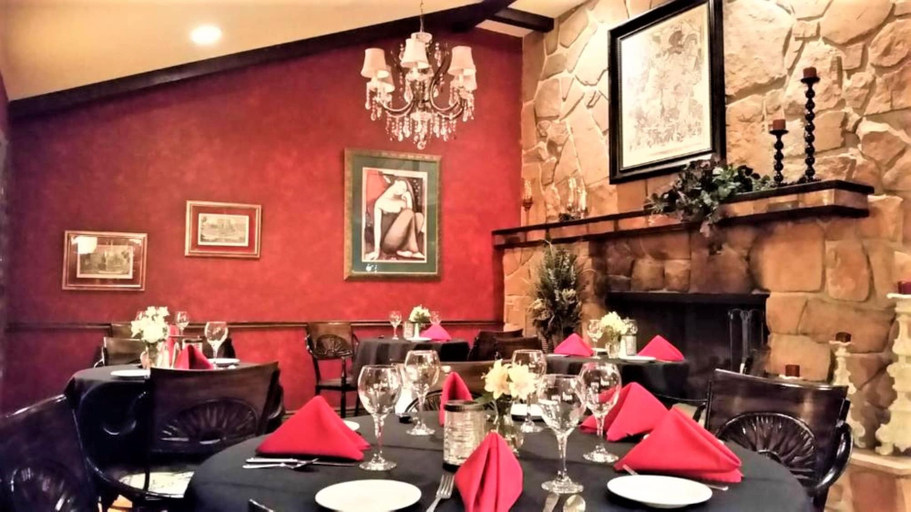 Food & Drinks, Getaways at Sedona Pines, Yavapai