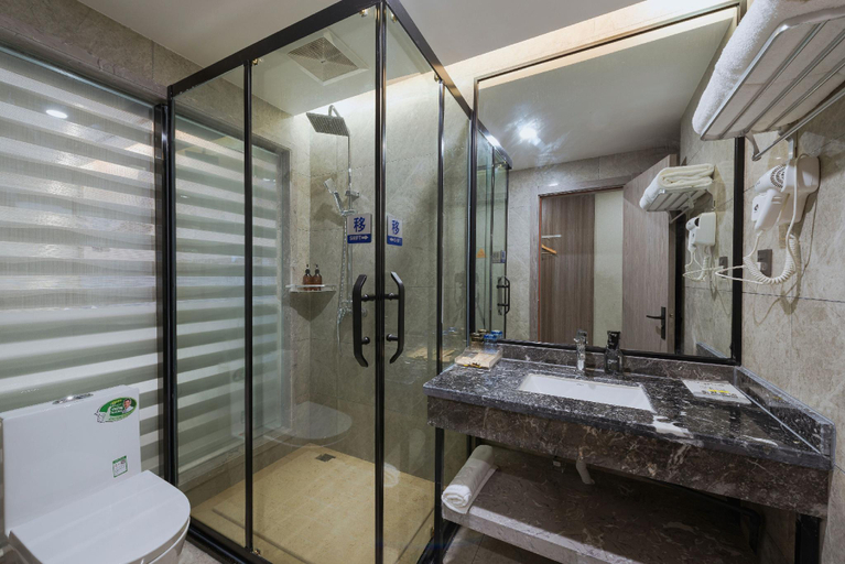 Bathroom 3, Mingxiang Hotel, Yichang