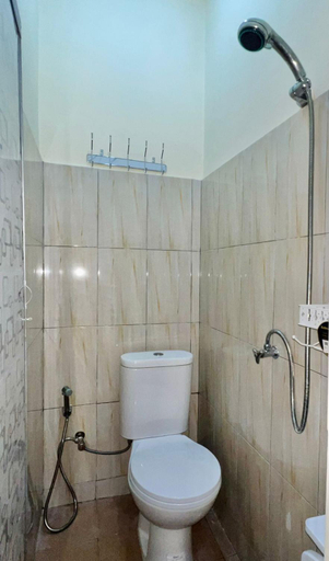 Bathroom, Zigiz Lovina Hostel, Buleleng