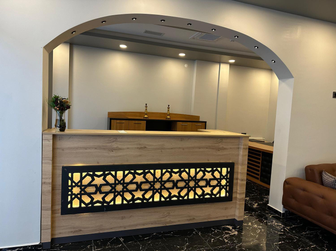 Public Area, Ofpark Otel, Of