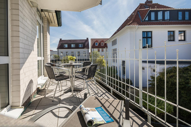Others 5, Villa Ney, Aurich