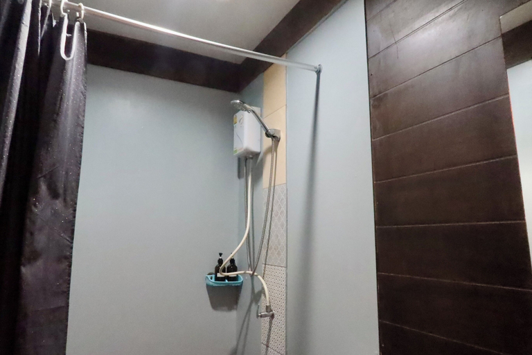 Bathroom 3, Phi Phi Sea Sky Resort, Mueang Krabi