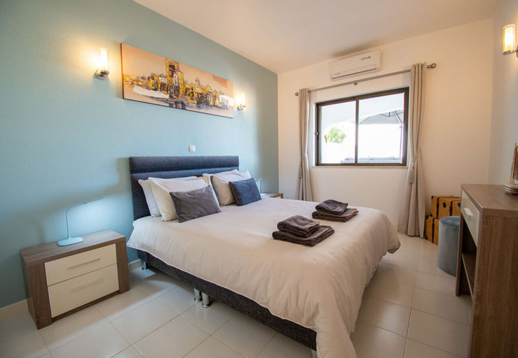 Room 2, 102 Hibiscus Monte Dourado, Lagoa