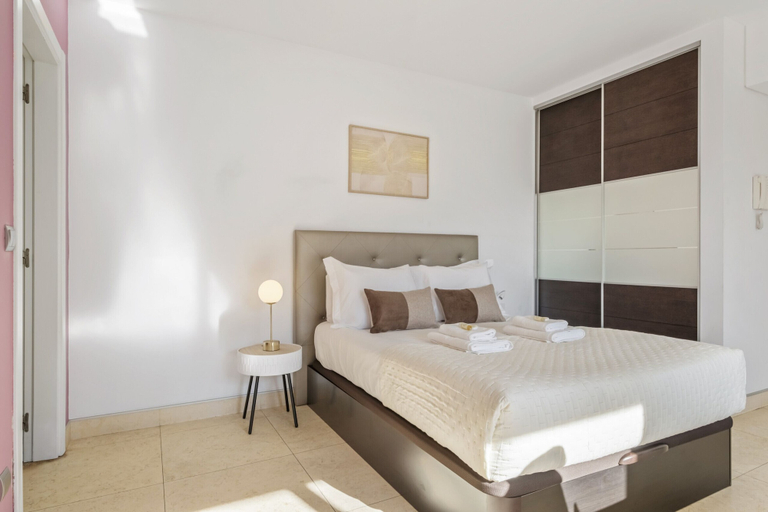 Room 5, F rum Garden View 5A by Homie, Funchal
