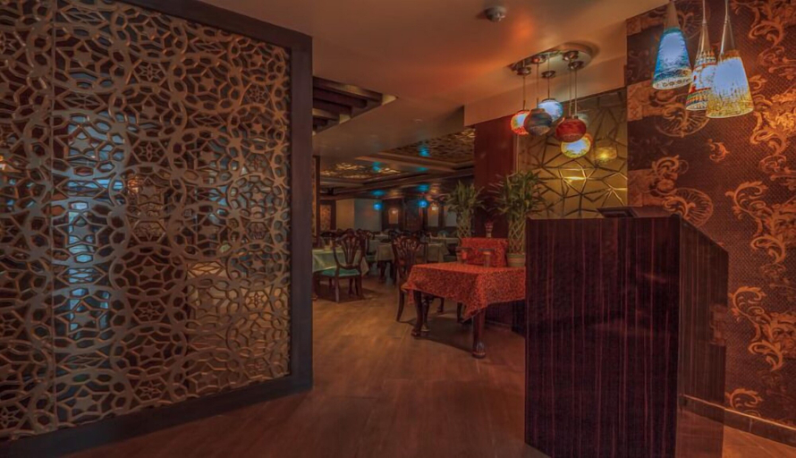 Others 4, Hotel Heavens Park, Bilaspur