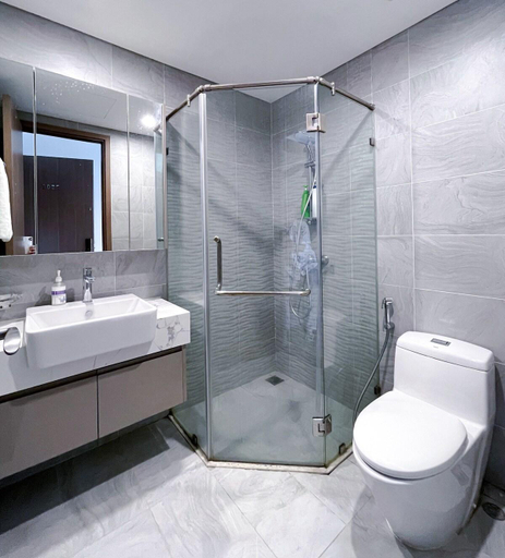 Bathroom 4, Flower Apartment Vinhomes Ocean Park Ha Noi, Gia Lâm