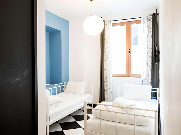 Bedroom 2, Safestay Athens, Attica