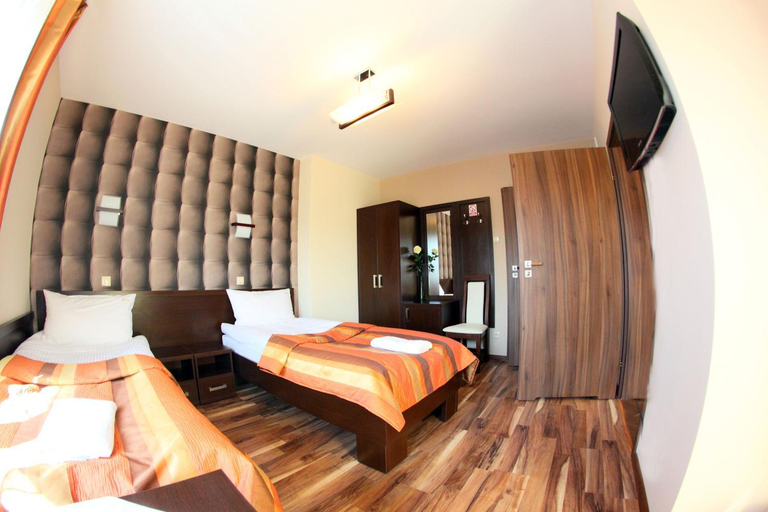 Bedroom 3, Hotel Mieszko, Rzeszów City