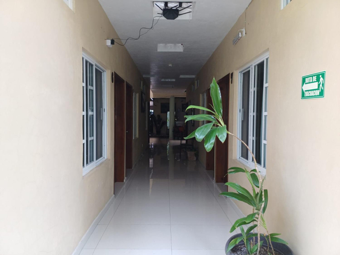 Others 4, Hotel Canada's & Bungalows, Acatlán de Juárez
