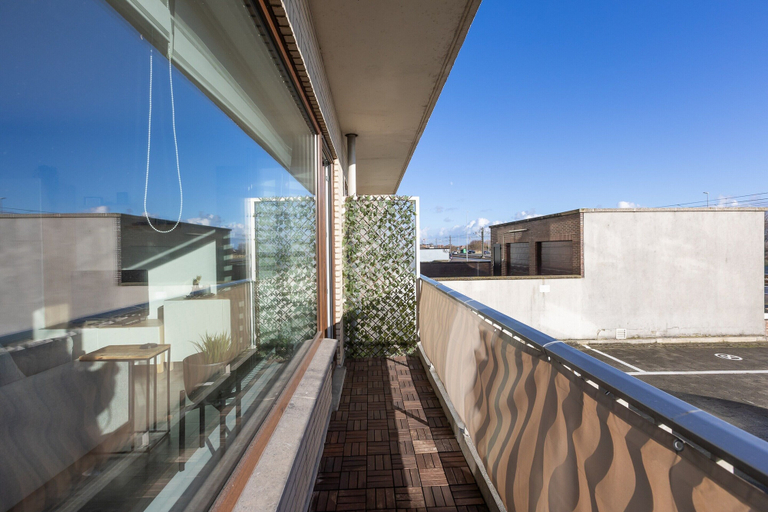 Balcony, Modern Studio With Parking Space, West-Vlaanderen