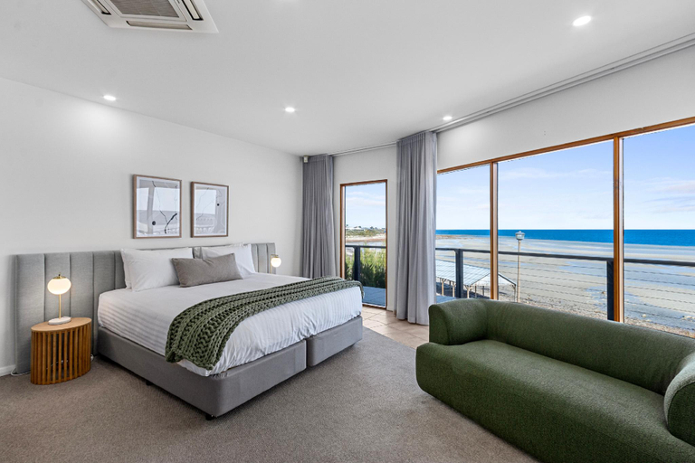 Others 4, Costello Hotels - Seagate Moonta Bay, Copper Coast