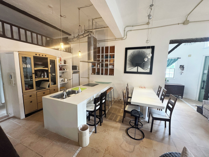 Food & Drinks, Yonna Yonna, Miyakojima