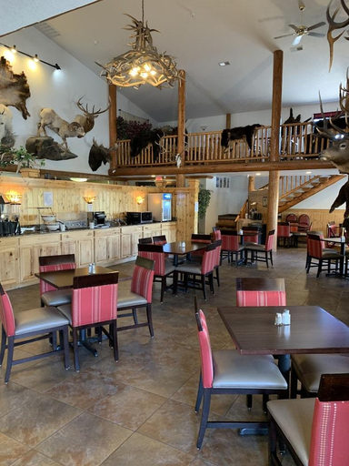 Food & Drinks 5, The Antler Lodge - Gardiner, Park