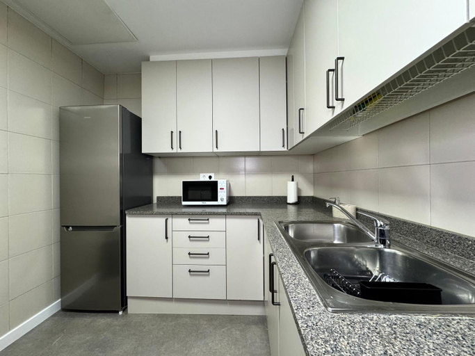 Kitchen 4, Anais Apartments by gaiarooms, Barcelona