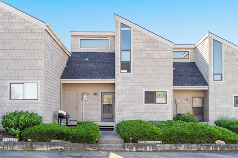 Exterior & Views 2, Beachcomber's Bliss by Avantstay Steps to the Beach Ocean Views, Island