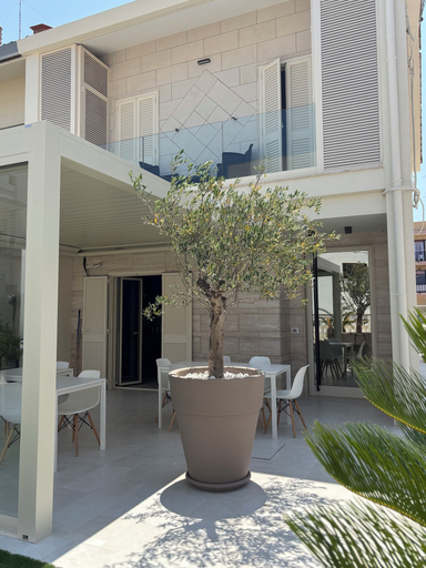 Exterior & Views 2, SETTANNI Suites, Bari