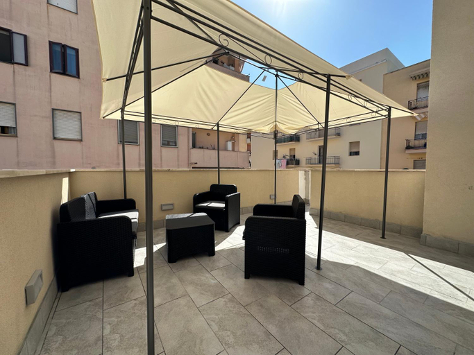Others 3, Dolmen Guest House, Sassari