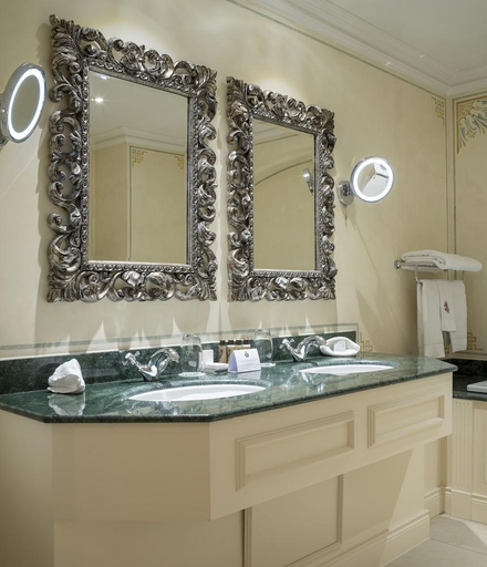 Bathroom 5, The K Club