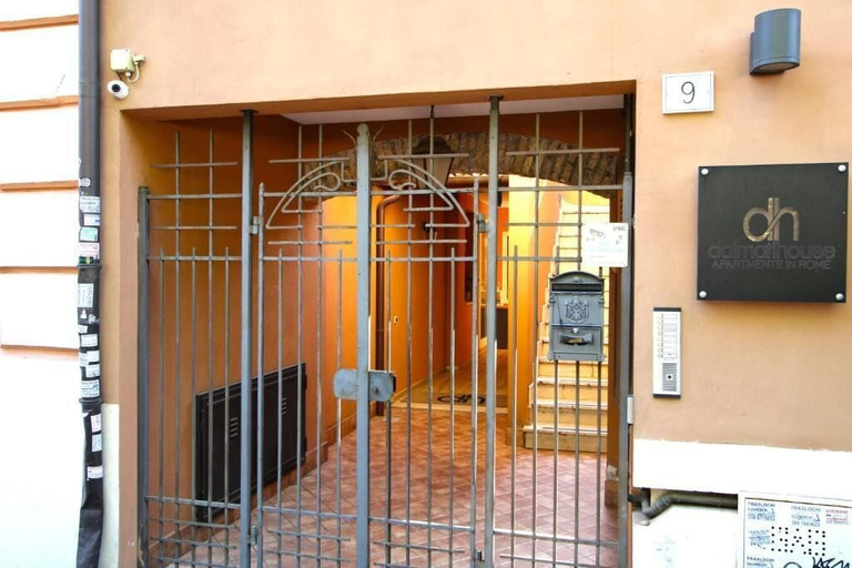Others 5, Dalmati House, Rome