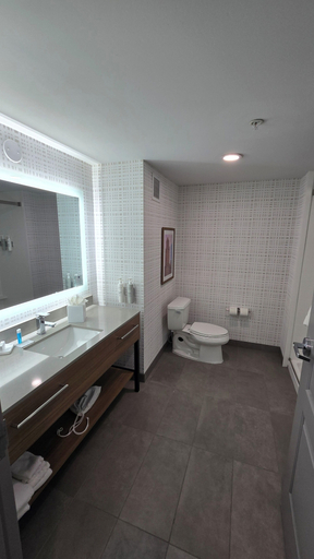 Bathroom 17