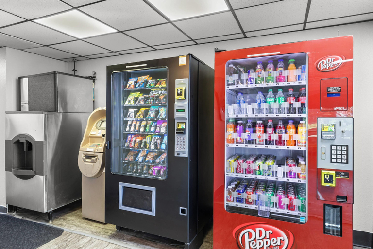 Food & Drinks 5, Quality Inn Atlanta Airport - Central, Clayton