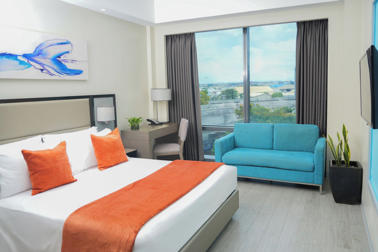 Others 4, MCollection - Stay Across NAIA Terminal 3 in Newport City, Pasay City