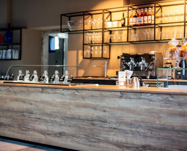 Food & Drinks 2, Hotel de l'Ours Preles, La Neuveville