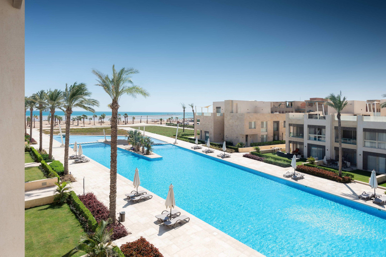 Sport & Beauty 5, Xuru Stays I Homestyle 3BR Penthouse Pool & Beach View, Al-Ghurdaqah 2