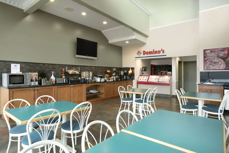 Food & Drinks 5, Ramada Limited Merritt, Thompson-Nicola