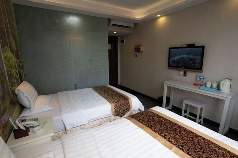 Bedroom 5