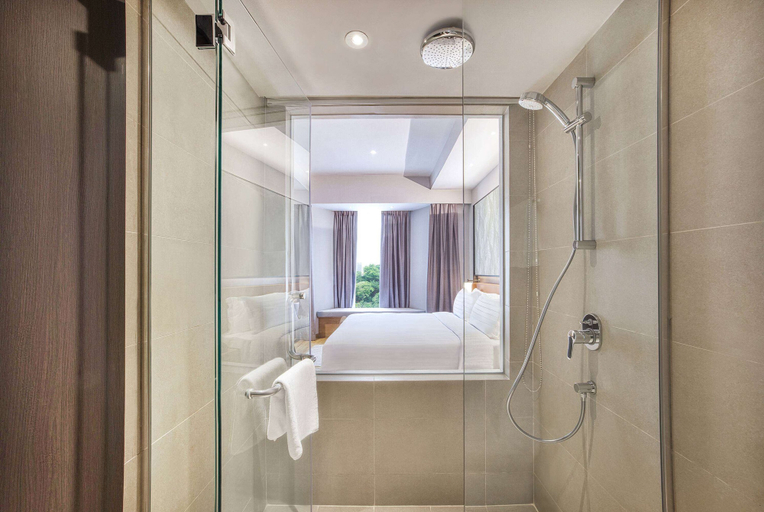 Bathroom 9