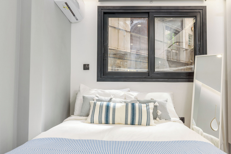 Bedroom, The ''Oh Boy'' Studio in Athens, Attica
