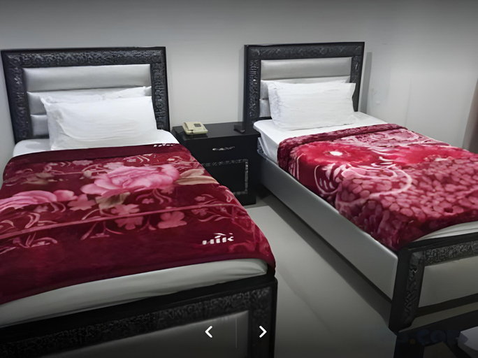 Bedroom 3, Hotel Tulip Inn, Lahore