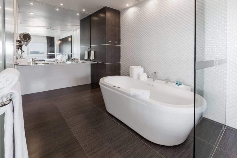 Bathroom 4, Ramada Encore by Wyndham Guadalajara Sur, Tlajomulco de Zúñiga