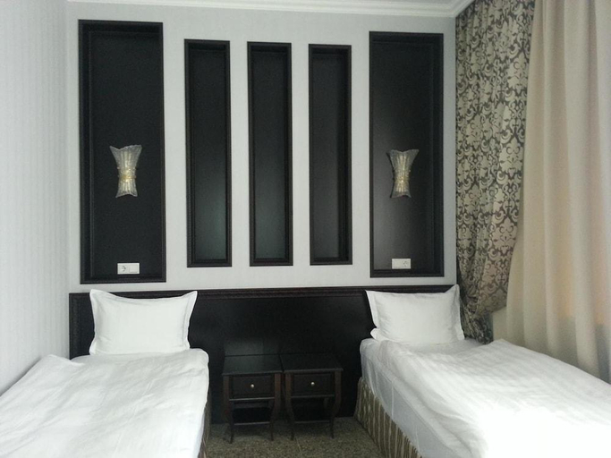 Bedroom 3, Royal Park Hotel, Almaty