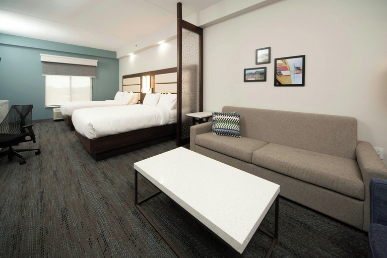 Bedroom 3, Four Points by Sheraton Fayetteville Fort Bragg, Cumberland