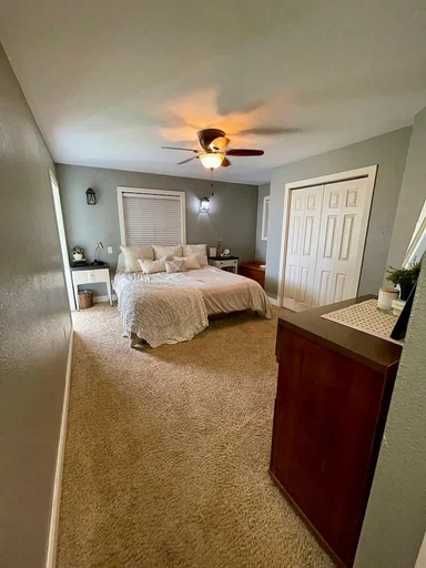 Room 2, Black Hills Getaway With Hot Tub Game Room for 18, Lawrence