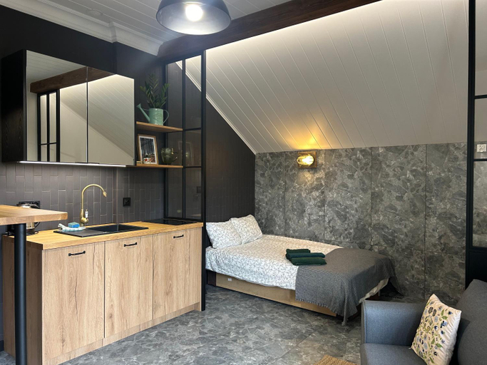 Others 3, Dwor pod Sosnami Kaszuby, sauna, Kartuzy