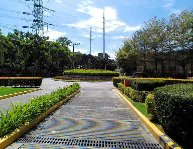 Swimming pool, Infinity Staycation, Muntinlupa